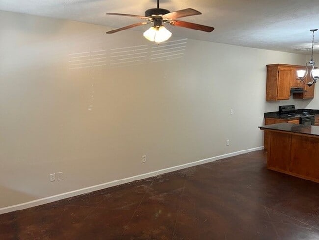 3707 Kirkman St in Lake Charles, LA - Building Photo - Building Photo