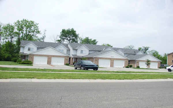 5405 Camelot Dr in Fairfield, OH - Foto de edificio - Building Photo