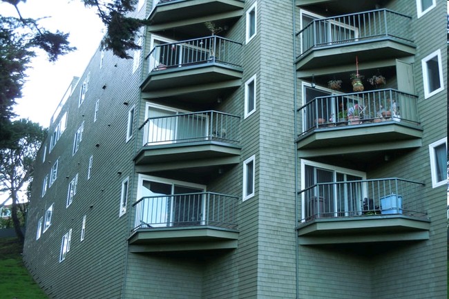 Casa De Vida Apartments in San Francisco, CA - Foto de edificio - Building Photo