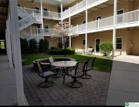 252 N Walnut St in Bath, PA - Building Photo - Building Photo