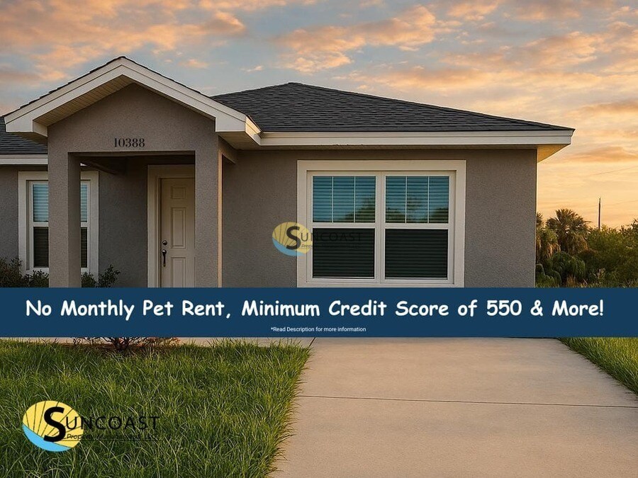 10388 Pendleton Ave in Englewood, FL - Building Photo