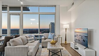 1556 Spring Hill Rd, Unit SI ID1395384P in McLean, VA - Building Photo