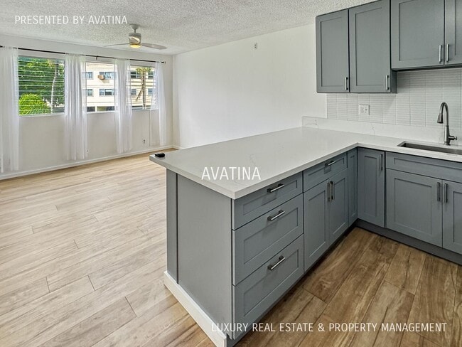 350 Aoloa St