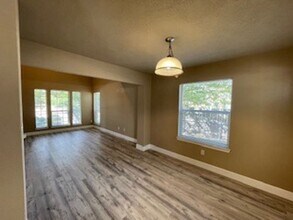 AUGUST 2026 PRE-LEASE! Cute Corner Home w/ in College Station, TX - Building Photo - Building Photo