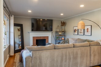 621 Broadview Dr in Harrisonburg, VA - Foto de edificio - Building Photo