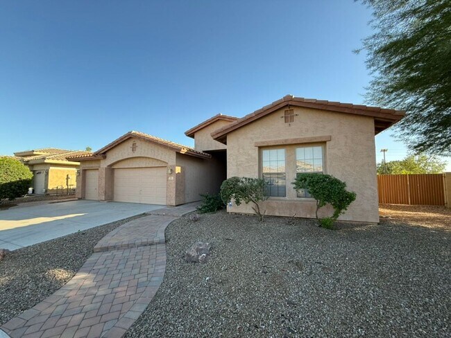 531 W Wildhorse Dr in Chandler, AZ - Building Photo - Building Photo