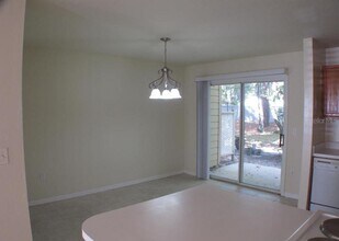 5205 SW 97th Dr in Gainesville, FL - Building Photo - Building Photo