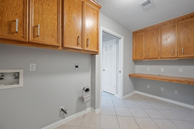 property at 460 W Houston St