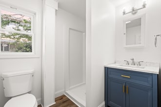 5 Siegel St in Bristol, RI - Building Photo - Building Photo