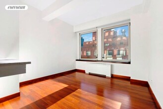 305 E 63rd St in New York, NY - Building Photo - Building Photo
