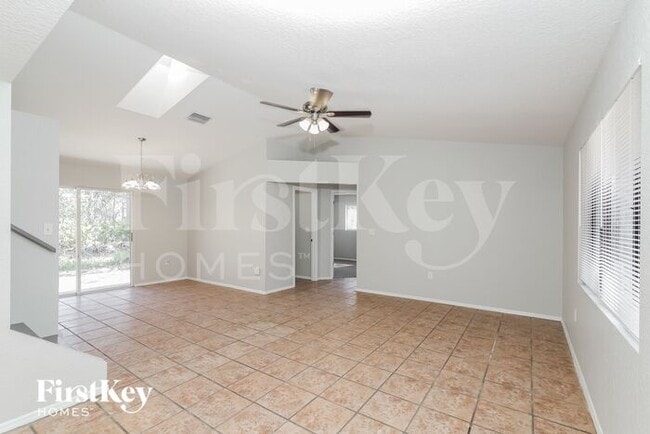 5497 Lady Slipper Ave in North Port, FL - Foto de edificio - Building Photo