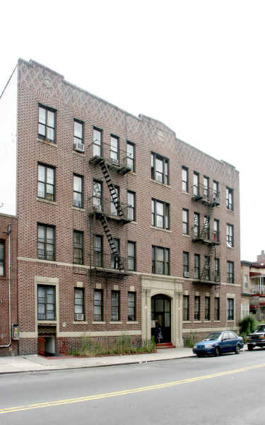 New york Covrt in Brooklyn, NY - Foto de edificio