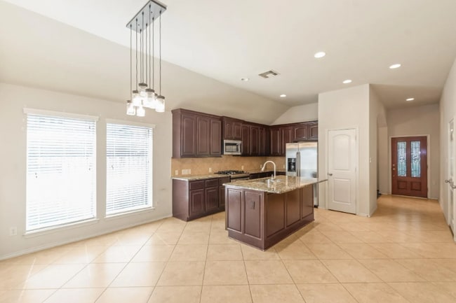 2943 Fair Chase Dr in Katy, TX - Foto de edificio - Building Photo