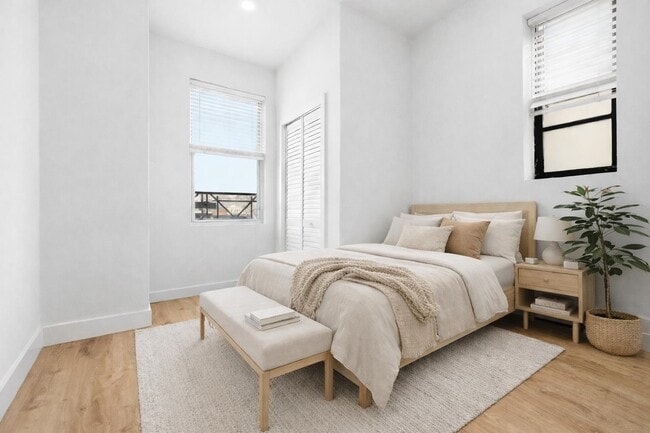 property at 1122 Washington St