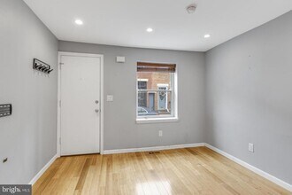 240 Wilder St in Philadelphia, PA - Building Photo - Building Photo