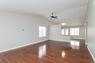 670 N Exeter St in Chandler, AZ - Building Photo - Building Photo