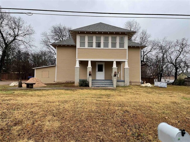 603 N 8th St in Noble, OK - Building Photo - Building Photo