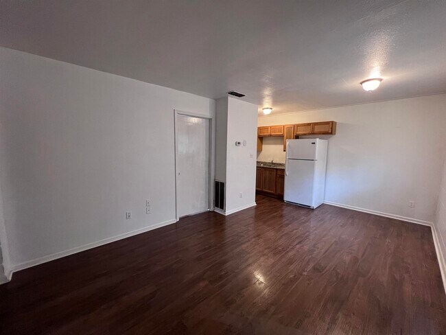 1704 Sunbeam Ln in Tallahassee, FL - Building Photo - Building Photo