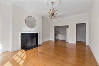 291 Commonwealth Ave in Boston, MA - Building Photo - Building Photo