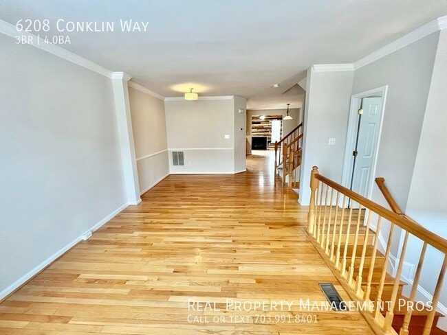 6208 Conklin Way in Haymarket, VA - Building Photo - Building Photo