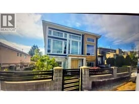 6190 Clinton St in Burnaby, BC - Building Photo