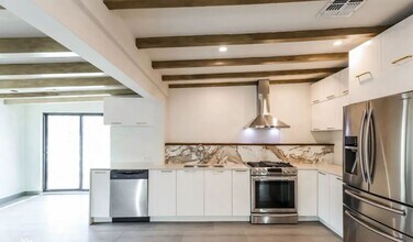 3404 E Pinchot Ave in Phoenix, AZ - Building Photo - Building Photo