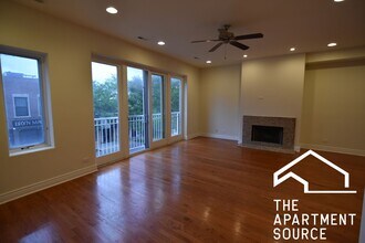 5140 N Clark St in Chicago, IL - Building Photo - Building Photo