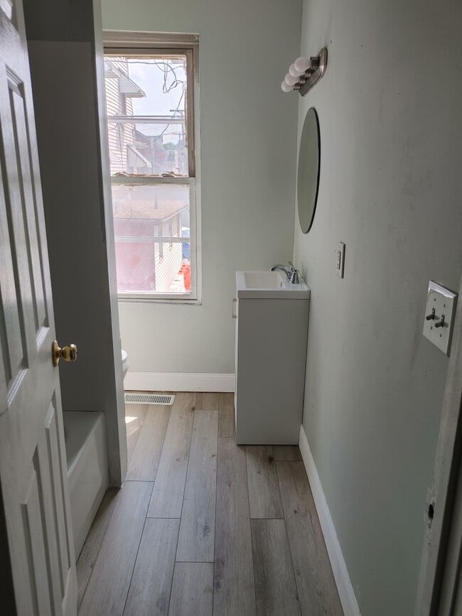 property at 34 N Franklin St