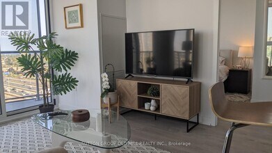 36 Zorra St in Toronto, ON - Building Photo - Building Photo