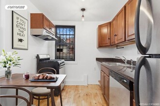 129 Clifton Pl in Brooklyn, NY - Building Photo - Building Photo