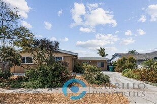 4533 Mt Lindsey Pl in San Diego, CA - Building Photo