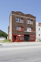 710 W 11th Ave in Gary, IN - Building Photo