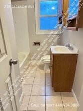 218 Jackson Ave in Elyria, OH - Building Photo - Building Photo