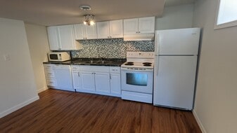 171 Bellflower Rd in Winnipeg, MB - Building Photo