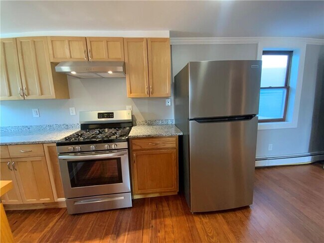 90 Spruce St in Providence, RI - Building Photo - Building Photo