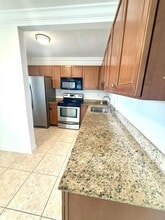 199 E McNab Rd, Unit 104 in Pompano Beach, FL - Foto de edificio - Building Photo