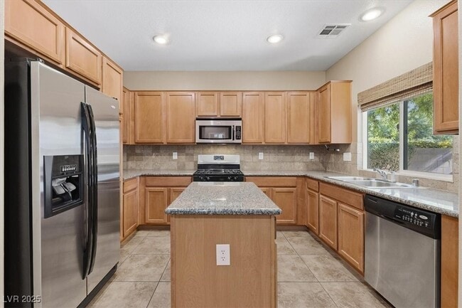 10647 Bandera Mountain Ln in Las Vegas, NV - Building Photo - Building Photo