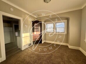 4145 Garden Park Dr in Toledo, OH - Building Photo - Building Photo