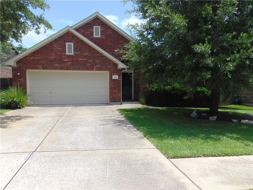 704 Coomes Pl in Cedar Park, TX - Building Photo