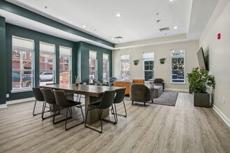 The Brownstones at Englewood South in Englewood, NJ - Foto de edificio - Building Photo