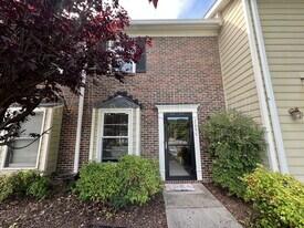 2206 Alpine Rd in Durham, NC - Building Photo