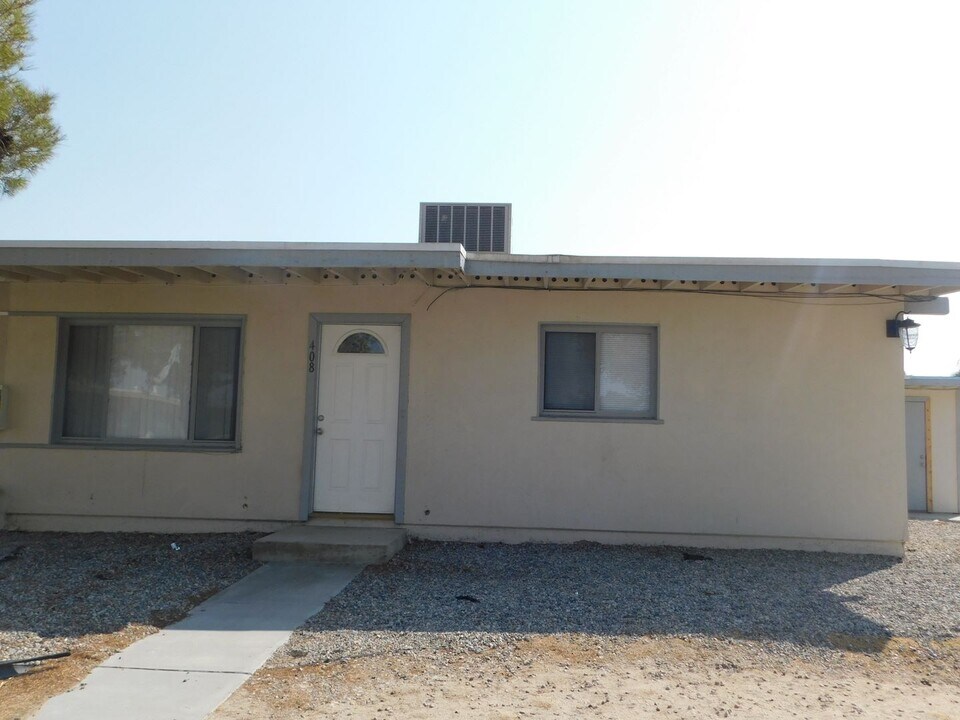 408 Sahara Dr in Ridgecrest, CA - Building Photo