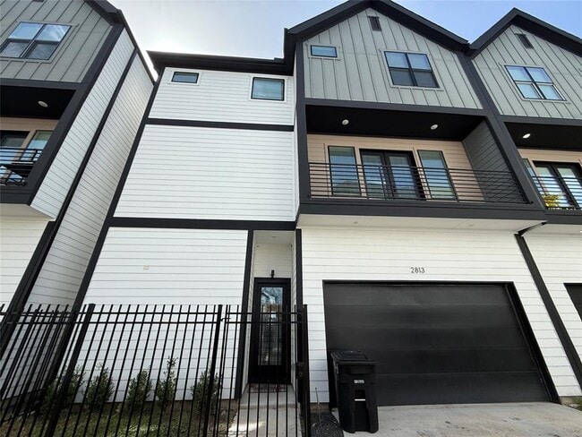 property at 2813 Anita St