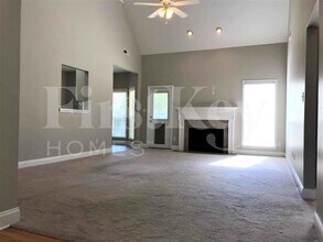 452 Old Cahaba Way in Helena, AL - Building Photo - Building Photo