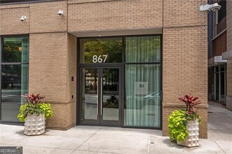 867 Peachtree St NE in Atlanta, GA - Building Photo - Building Photo