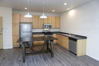 Shoal Creek in Mandan, ND - Building Photo - Interior Photo