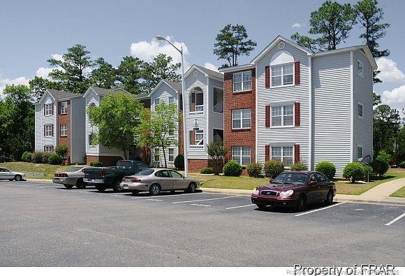 259 Waterdown Dr in Fayetteville, NC - Building Photo