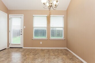 1012 Junegrass Ln in Crowley, TX - Building Photo - Building Photo