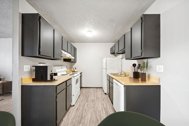 Sherwood Pointe in Shawnee, OK - Building Photo - Building Photo