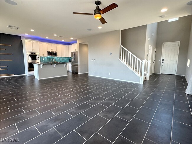property at 5940 Wellington Peak Rd